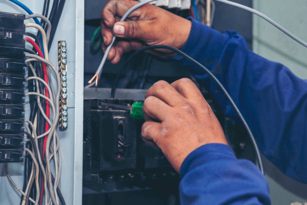 Best Electrical Contractors for Businesses  in Heritage Lake, IL